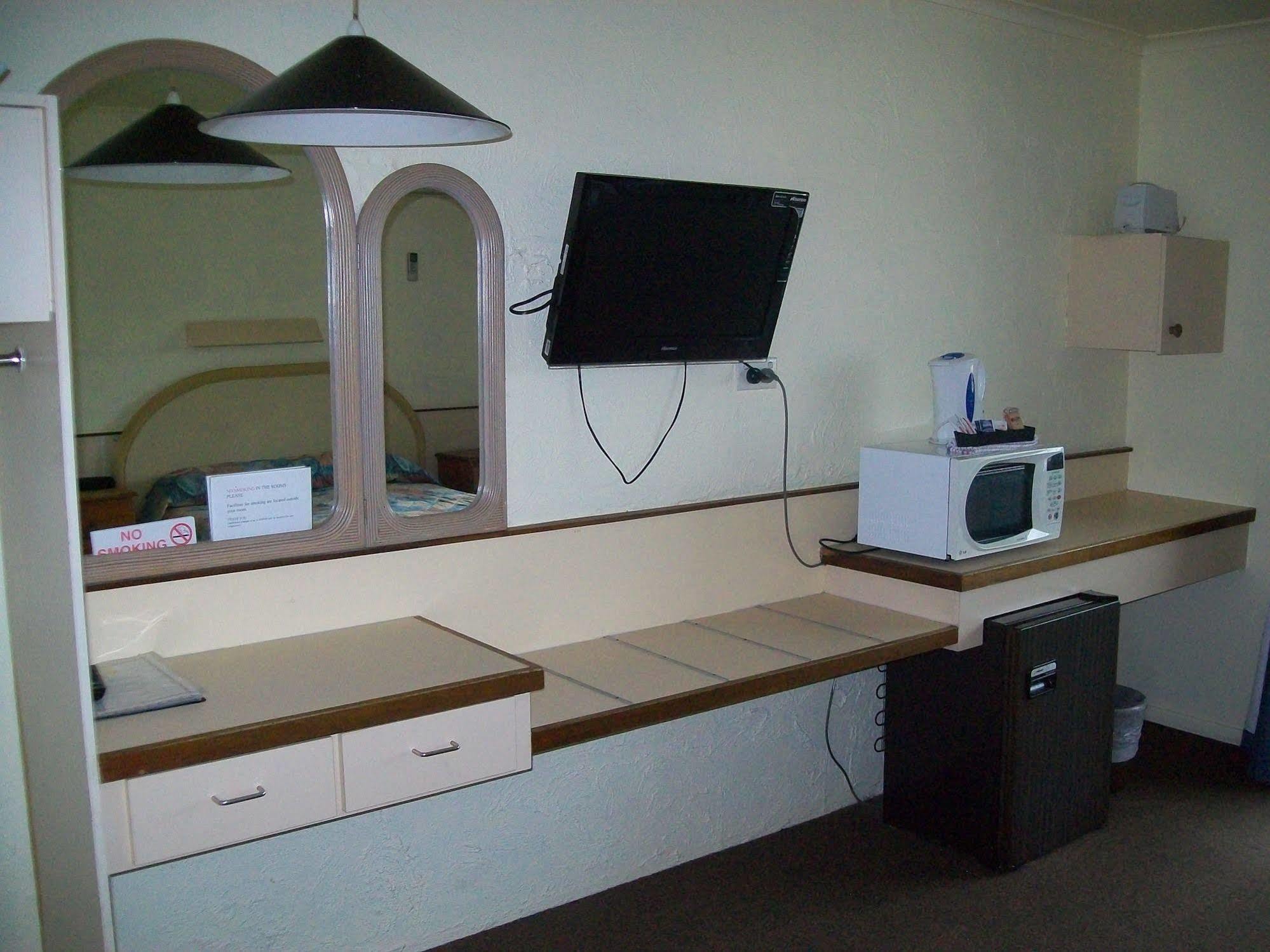 Sun Plaza Motel - Mackay Ngoại thất bức ảnh